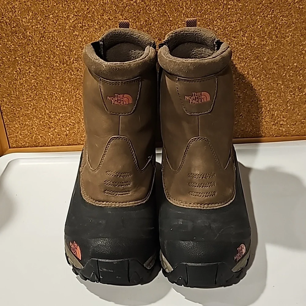 The North Face Boots - Picture 2 of 8